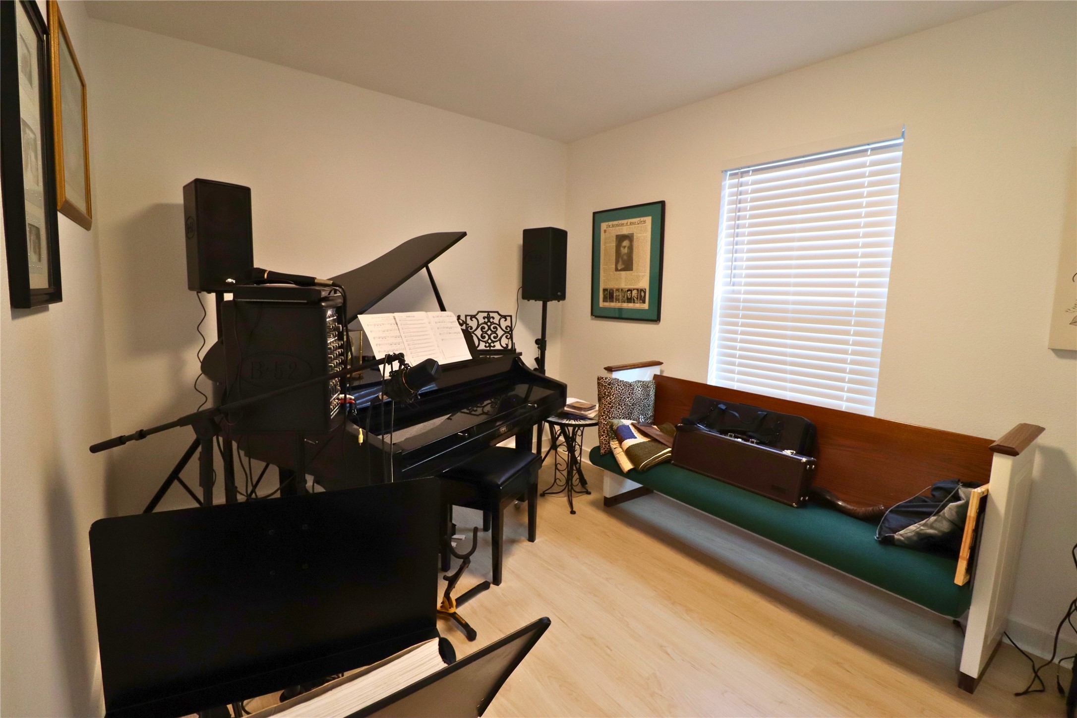 309 Thomas Street Terrell TX 75160
