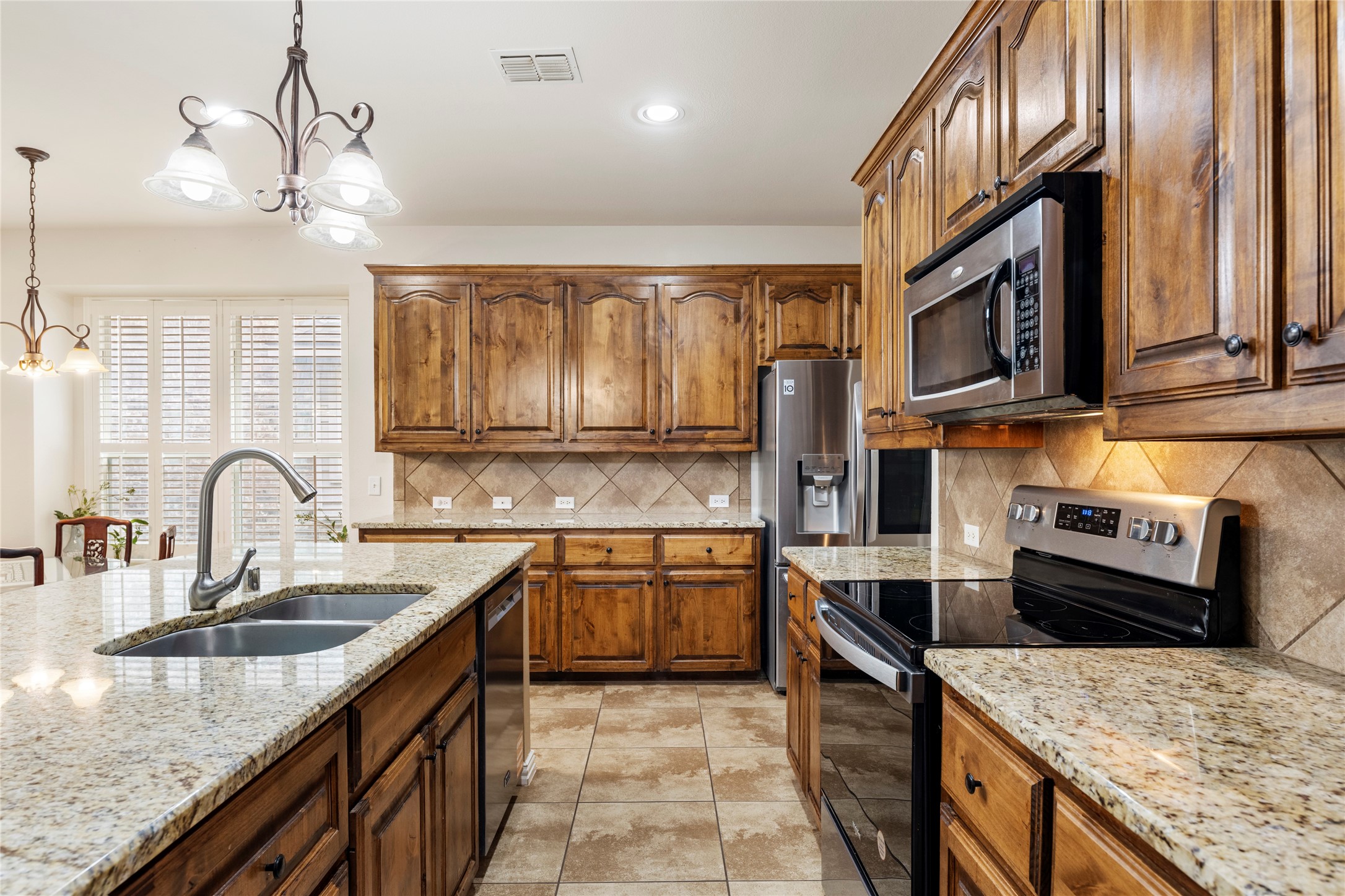 10708 Leesa Drive Mckinney TX 75072