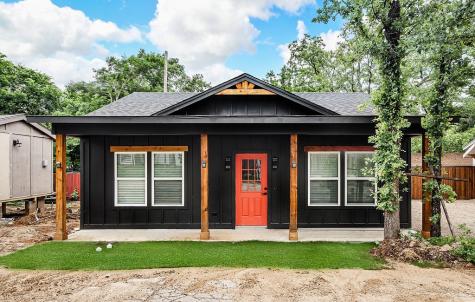 90 Live Oak Street Alvarado TX 76009