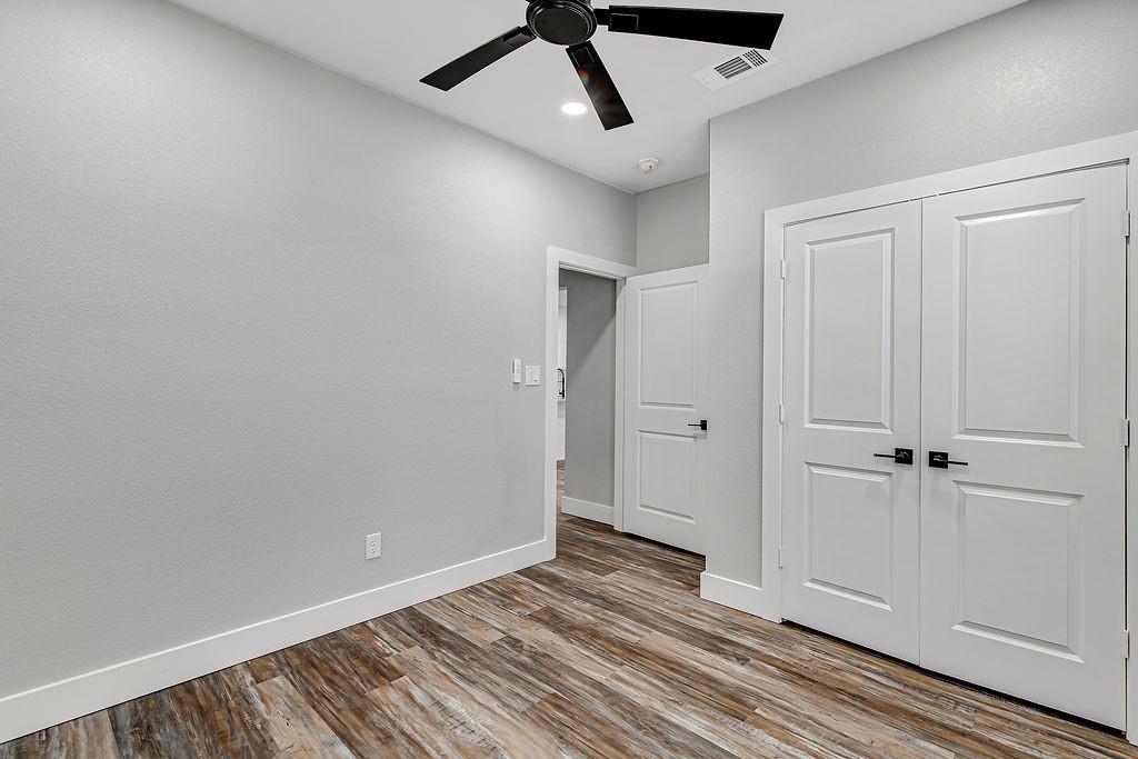 90 Live Oak Street Alvarado TX 76009