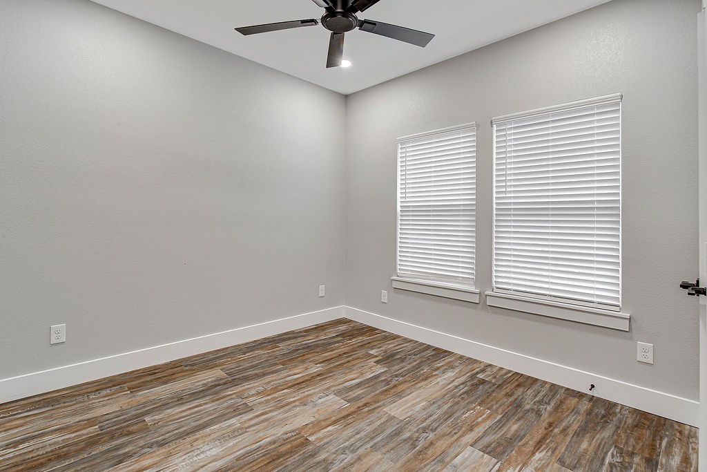 90 Live Oak Street Alvarado TX 76009