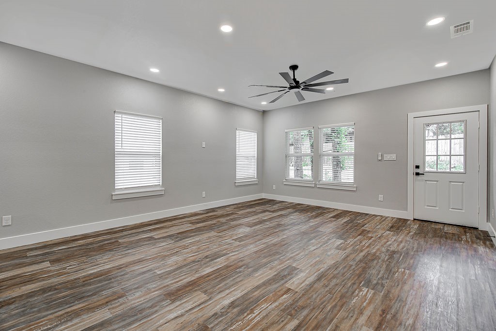 90 Live Oak Street Alvarado TX 76009