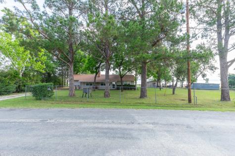 813 County Road 237 Eastland TX 76448