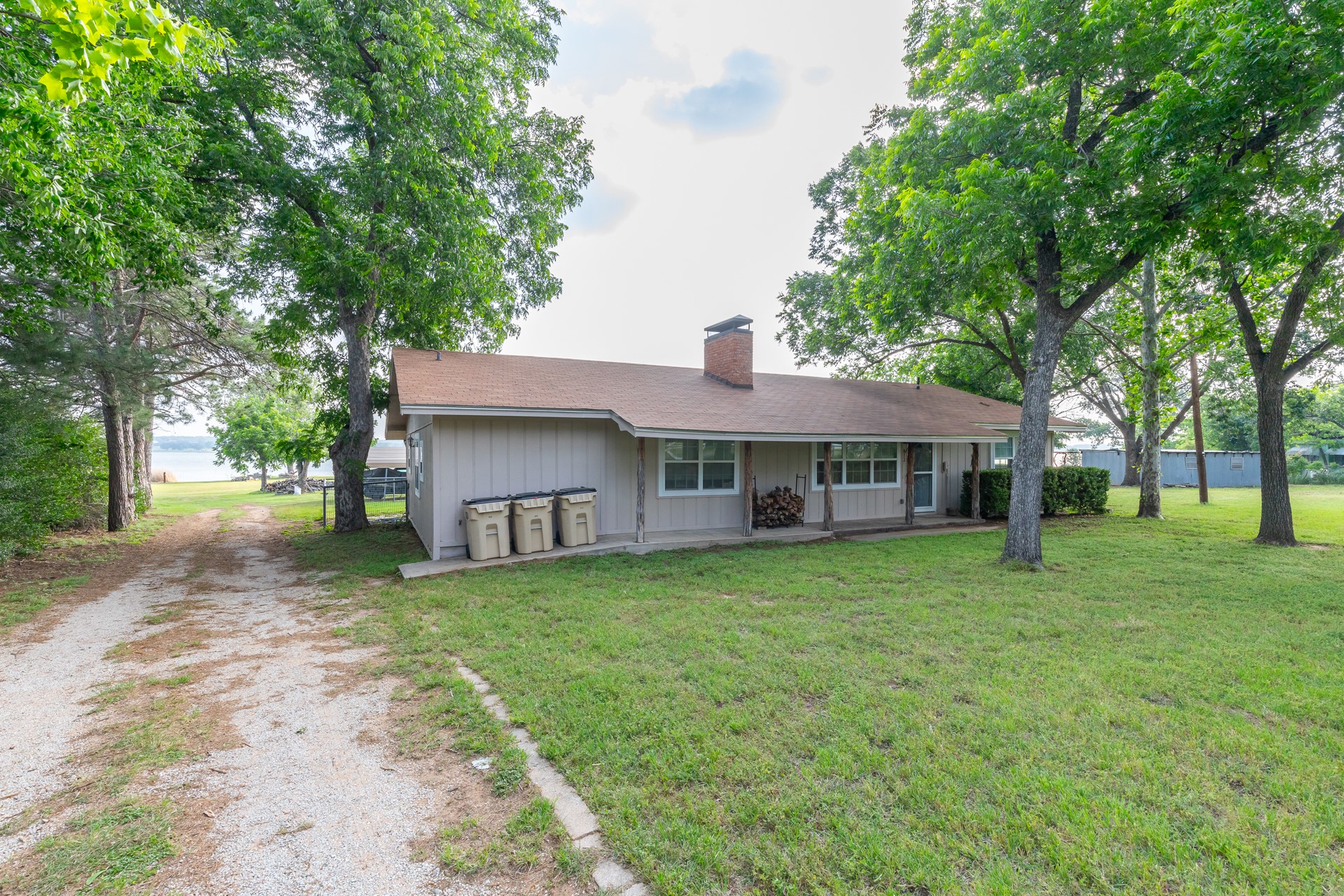 813 County Road 237 Eastland TX 76448