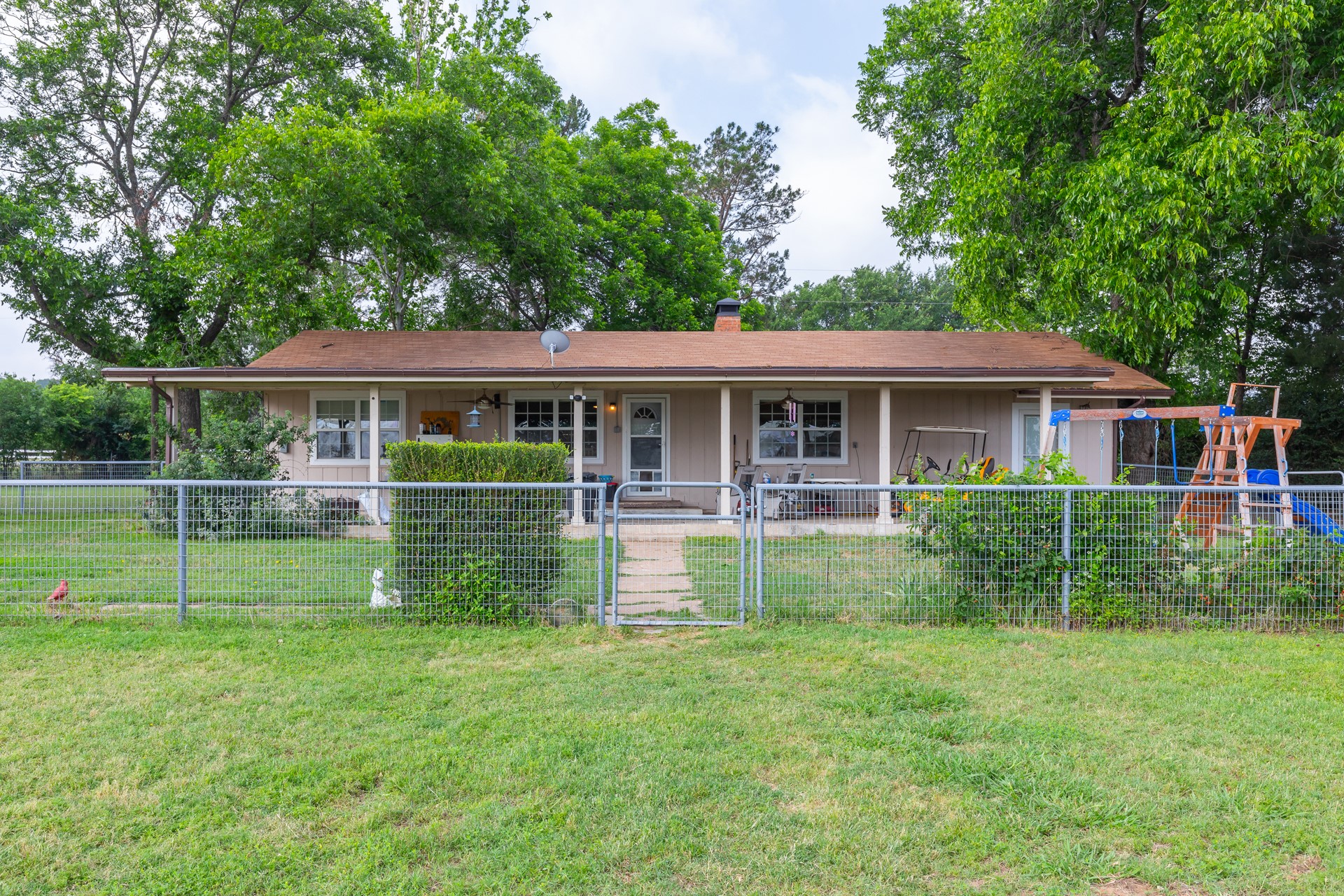 813 County Road 237 Eastland TX 76448
