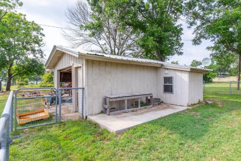 813 County Road 237 Eastland TX 76448