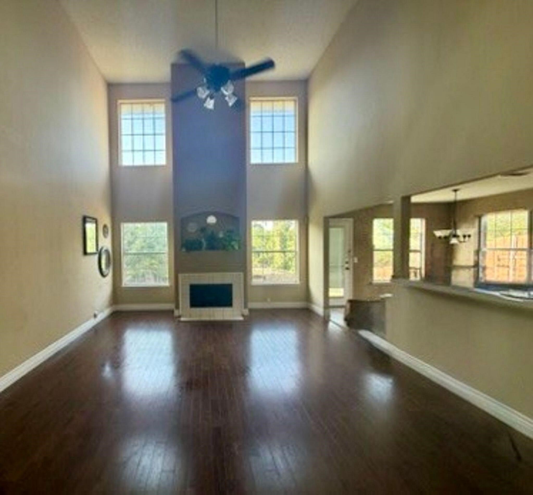 101 Silktree Court Lake Dallas TX 75065