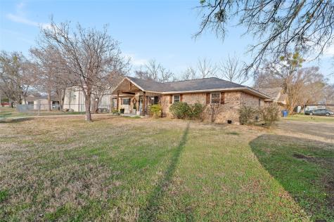 403 Magnolia Avenue Pottsboro TX 75076