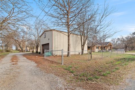 403 Magnolia Avenue Pottsboro TX 75076