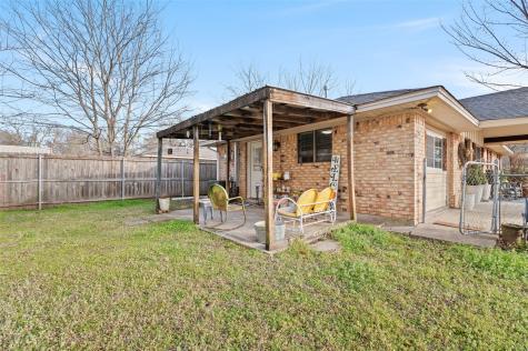 403 Magnolia Avenue Pottsboro TX 75076