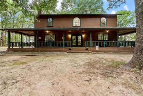 108 Doe Run Powderly TX 75473