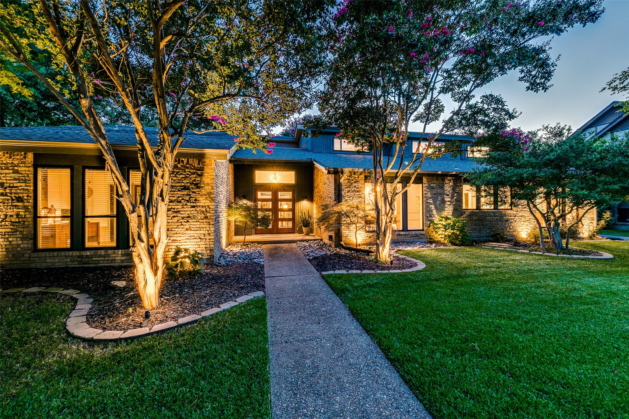 7509 Spring Meadow Lane Garland TX 75044