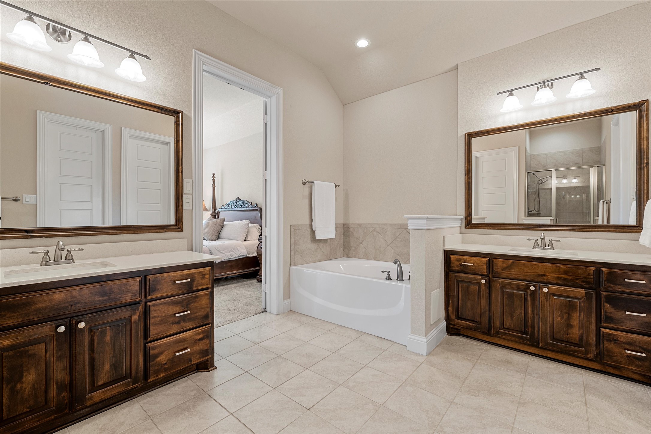 104 Hoyt Drive Woodway TX 76712