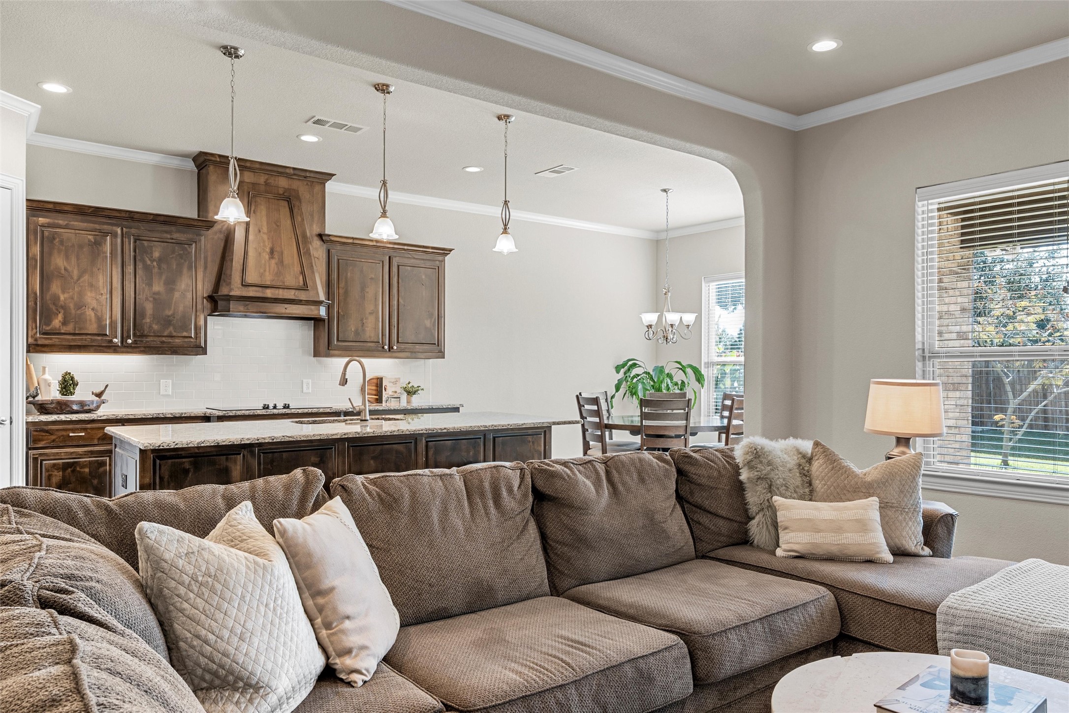 104 Hoyt Drive Woodway TX 76712