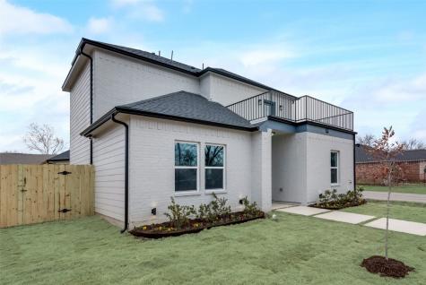 702 Elkhart Avenue Dallas TX 75217