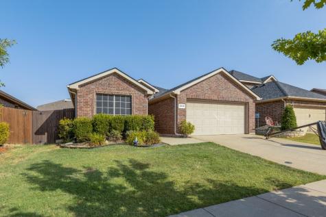 2012 Carriage Road Heartland TX 75126