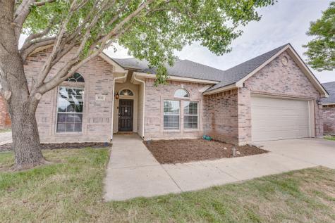 1712 Meadowlark Lane Royse City TX 75189