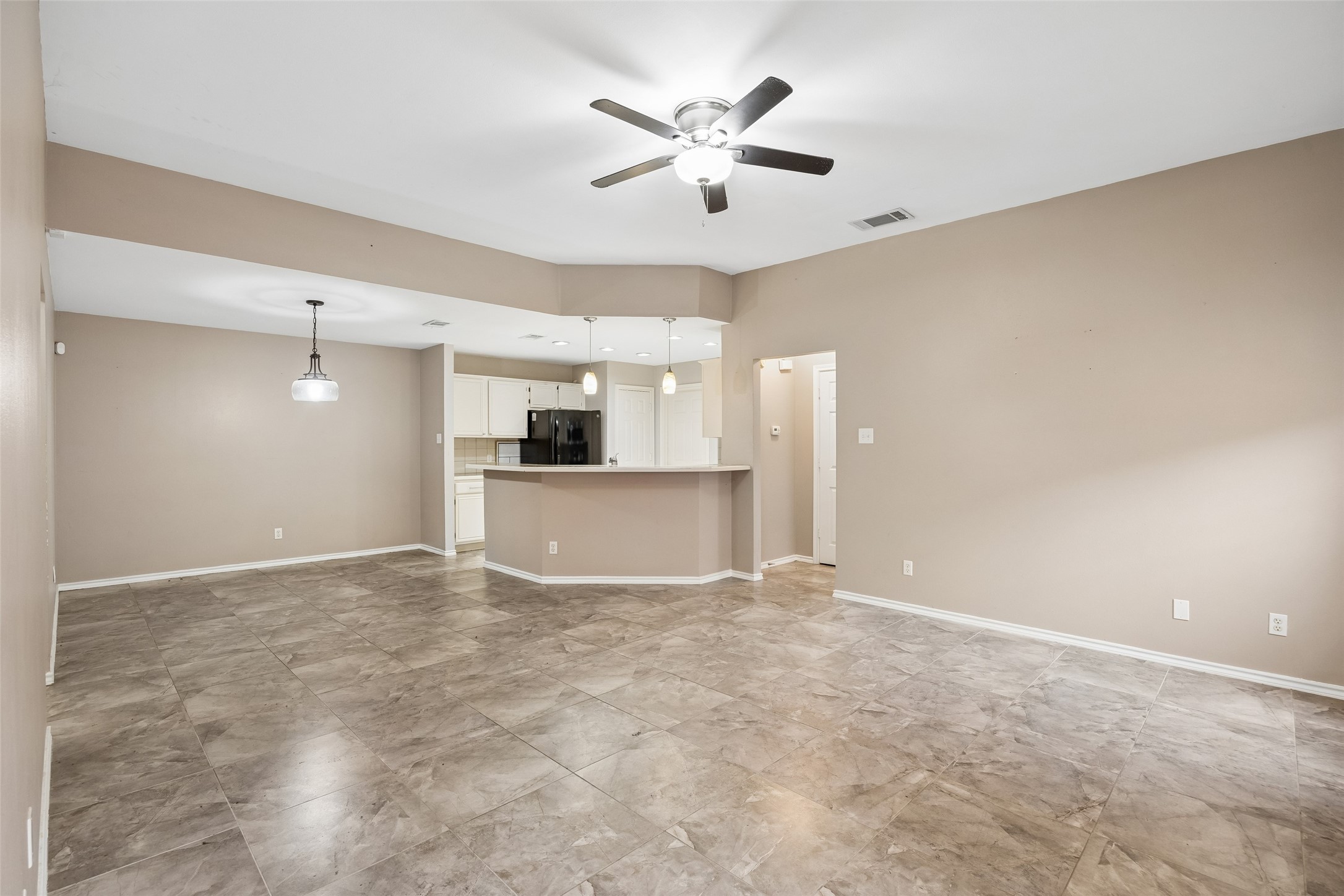 716 Ashbrook Drive Desoto TX 75115