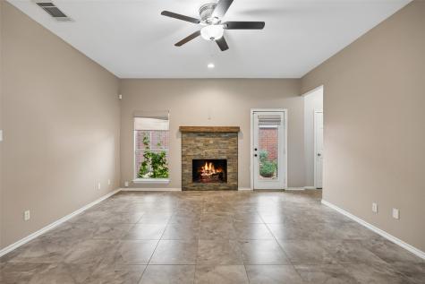 716 Ashbrook Drive Desoto TX 75115