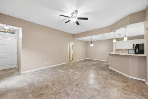716 Ashbrook Drive Desoto TX 75115