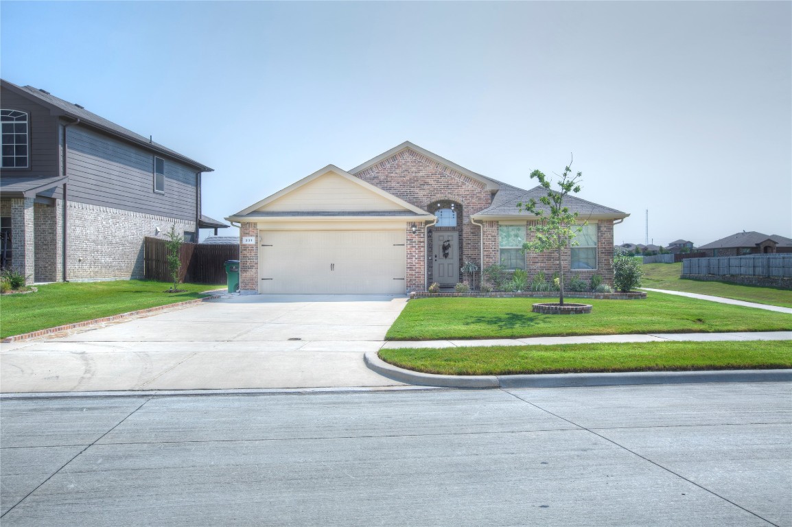231 Saratoga Drive Ponder TX 76259