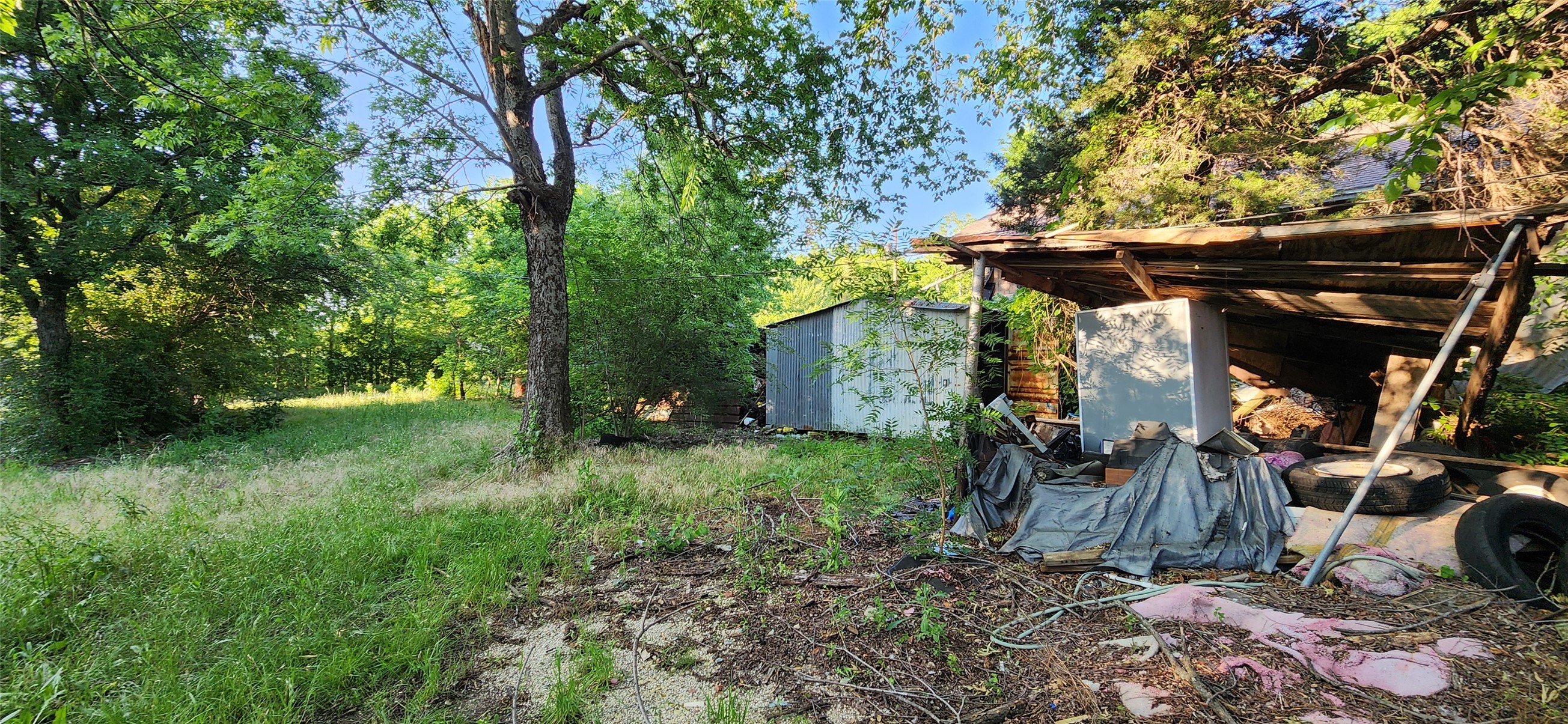 1407 E Wells Avenue Sherman TX 75090