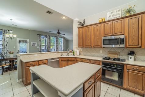 1620 Creekside Drive Corinth TX 76210