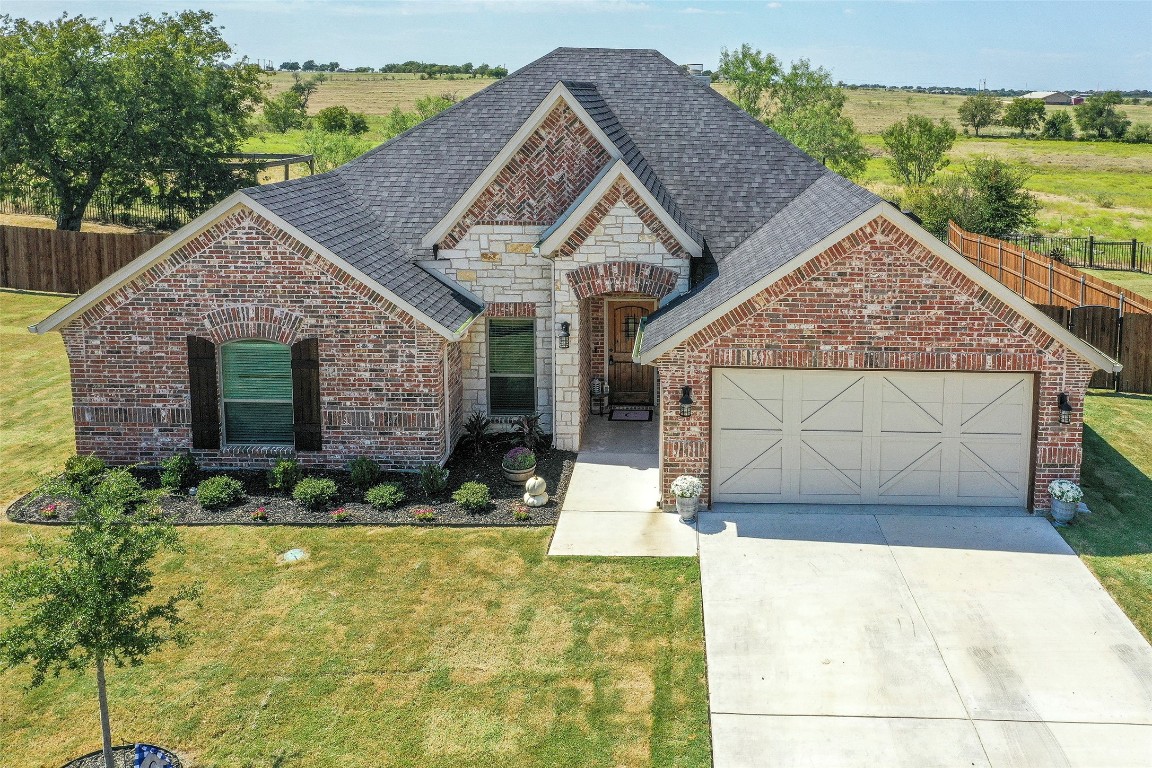 300 Landry Avenue Godley TX 76044