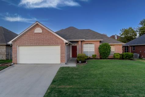 7416 Glen Drive Watauga TX 76148