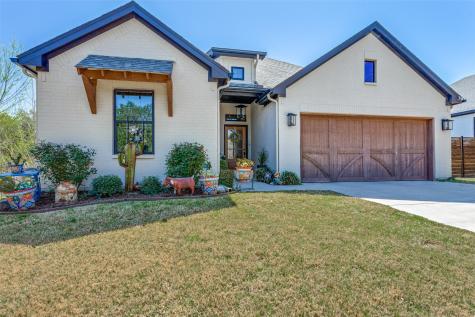 805 Woodhaven Court Granbury TX 76048