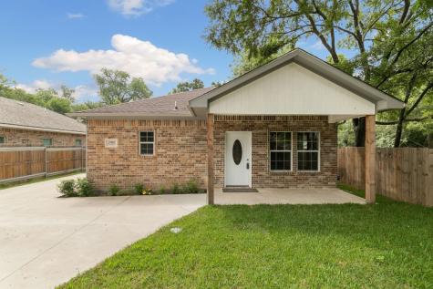 2082 Cool Mist Lane Dallas TX 75253