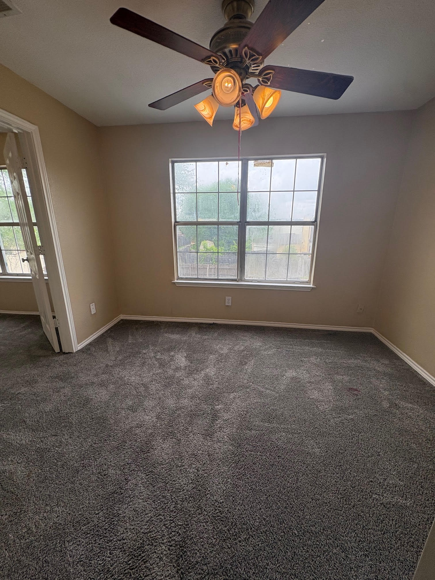 320 W Williams Street Cedar Hill TX 75104