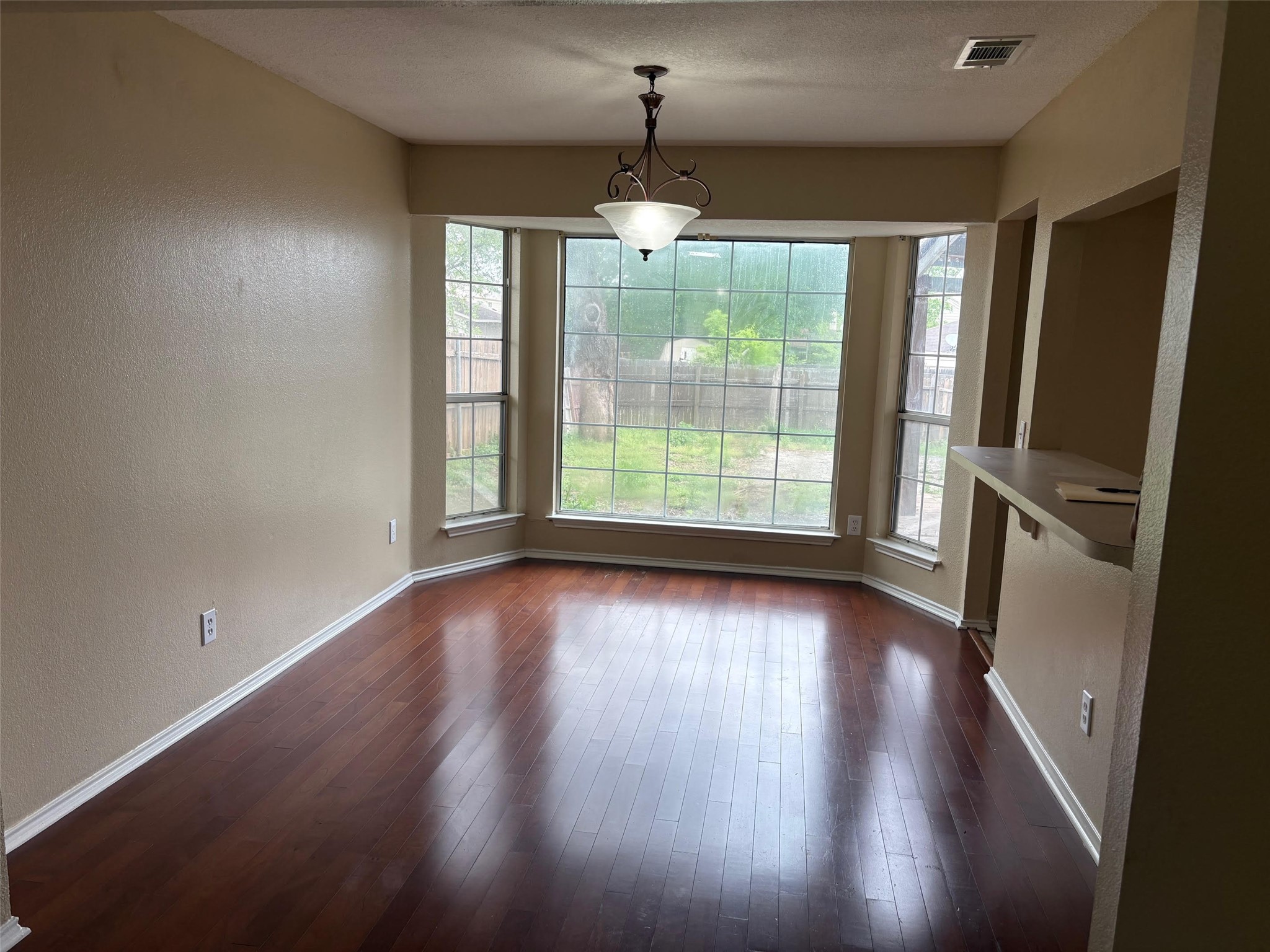 320 W Williams Street Cedar Hill TX 75104