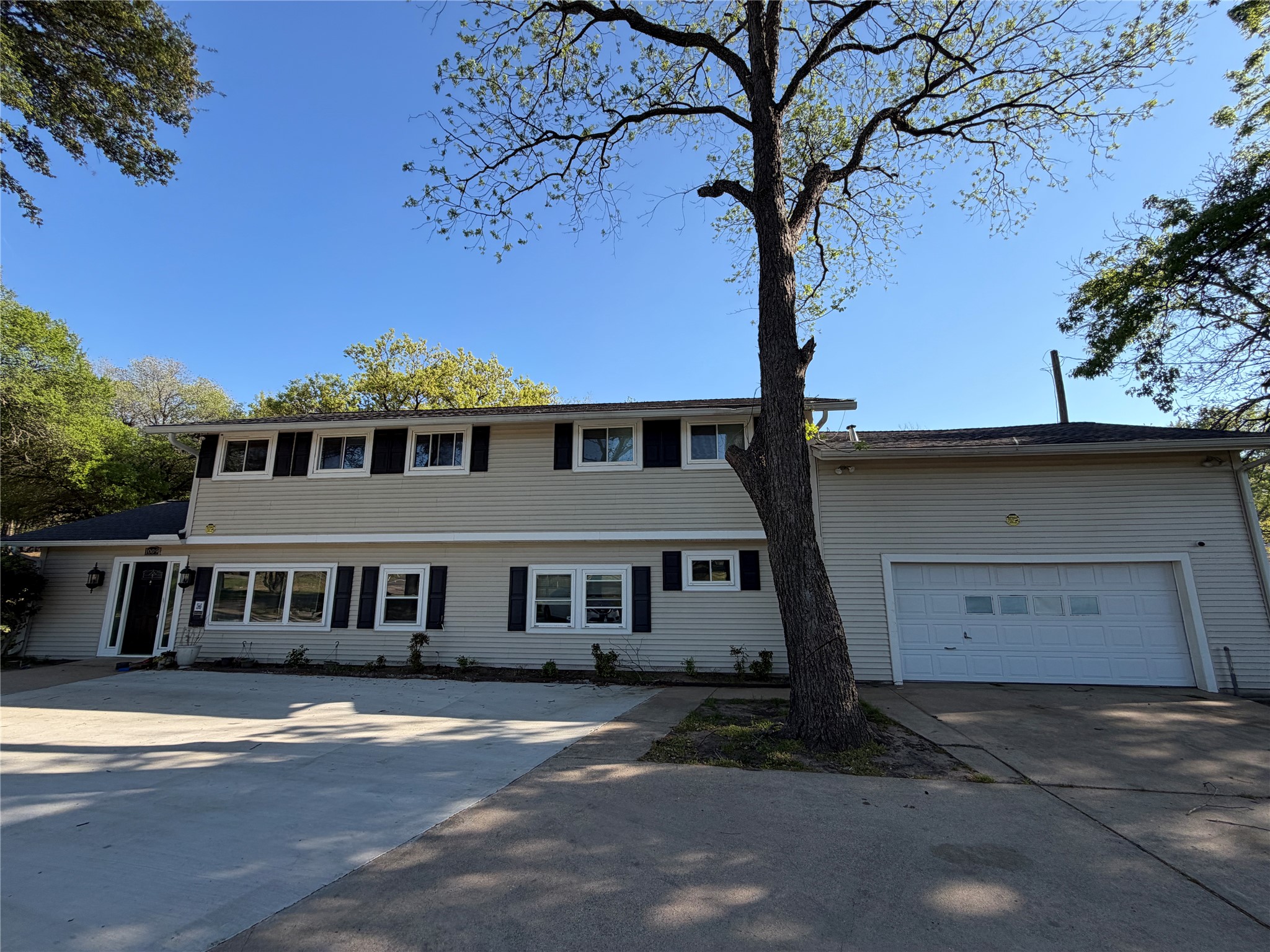 1009 Country Club Road Ennis TX 75119