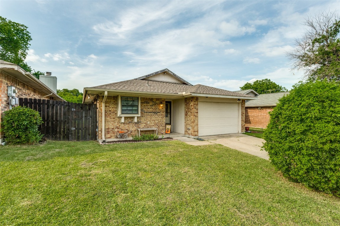 5421 Knollridge Drive Garland TX 75043