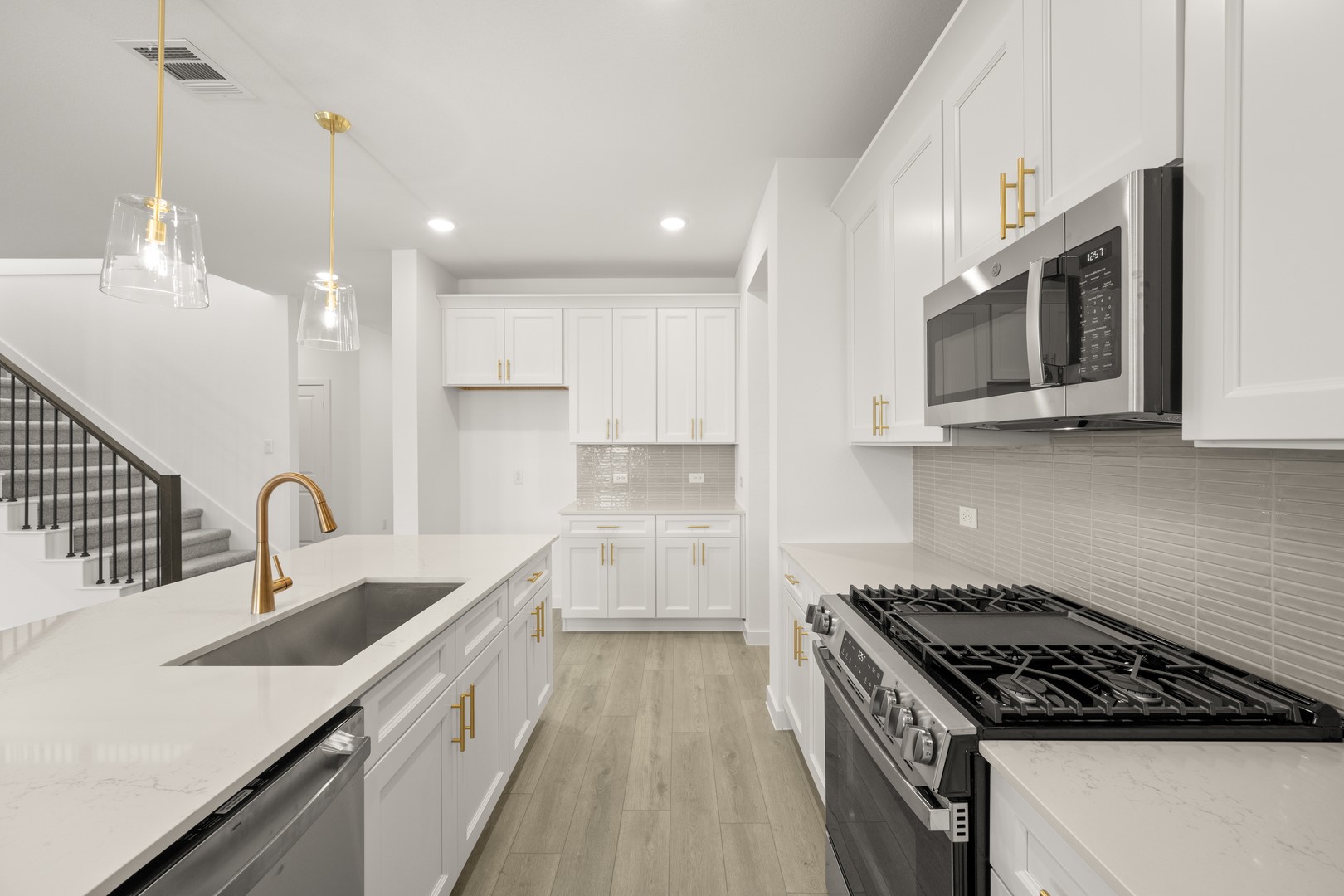 665 Tyronza Drive Justin TX 76247