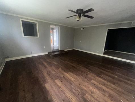 2302 E Mistletoe Avenue Victoria TX 77901