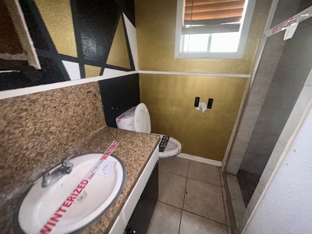 2302 E Mistletoe Avenue Victoria TX 77901