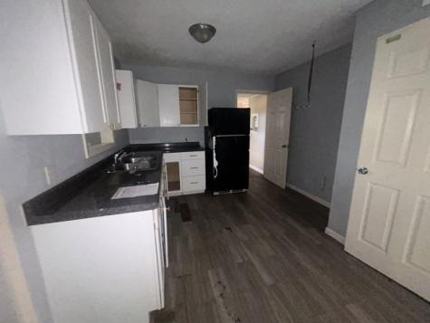 2302 E Mistletoe Avenue Victoria TX 77901