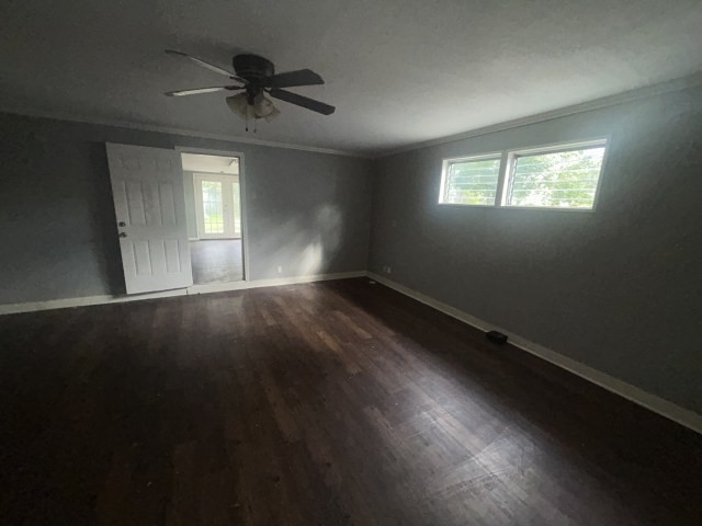 2302 E Mistletoe Avenue Victoria TX 77901