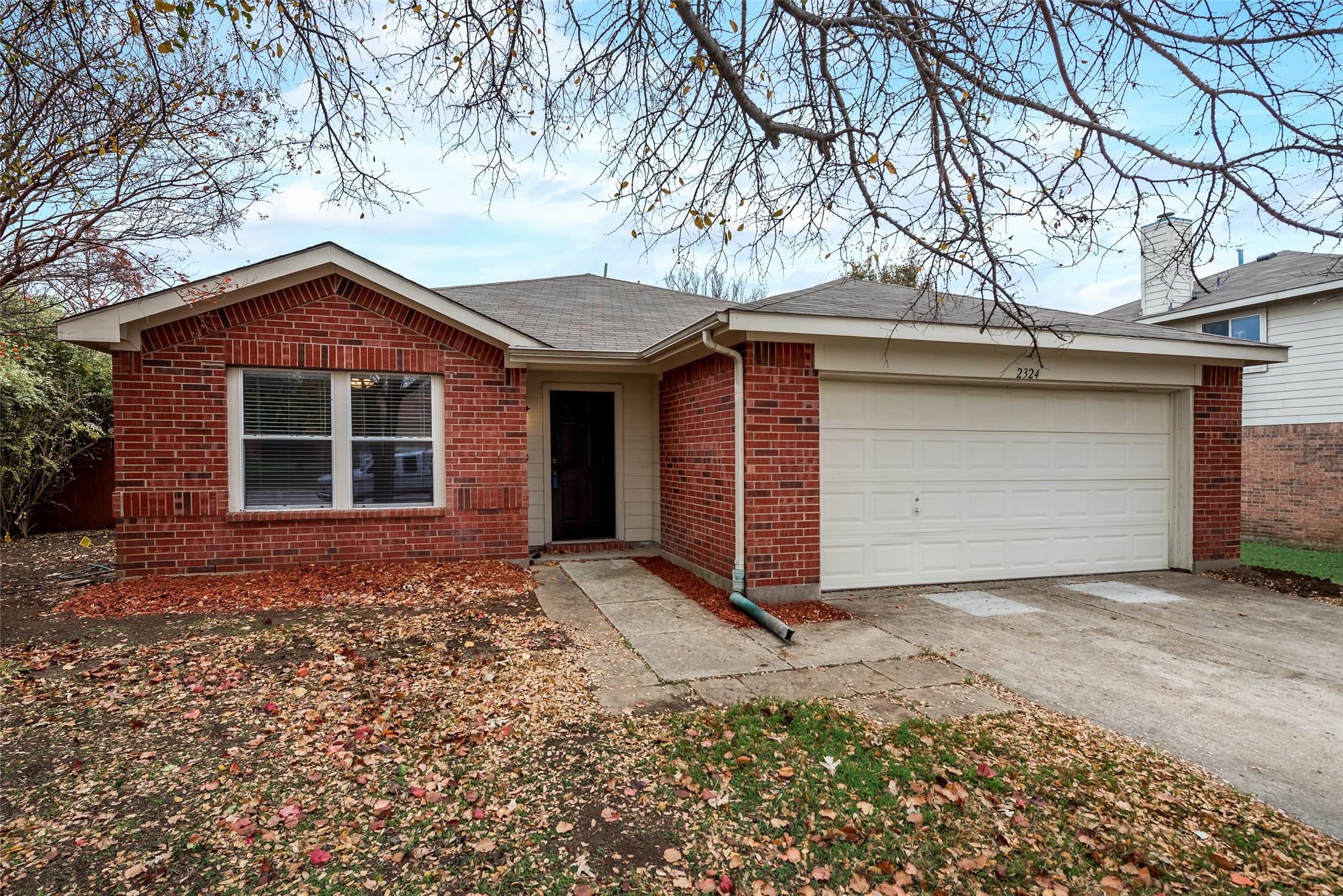 2324 Overlook Lane Denton TX 76207
