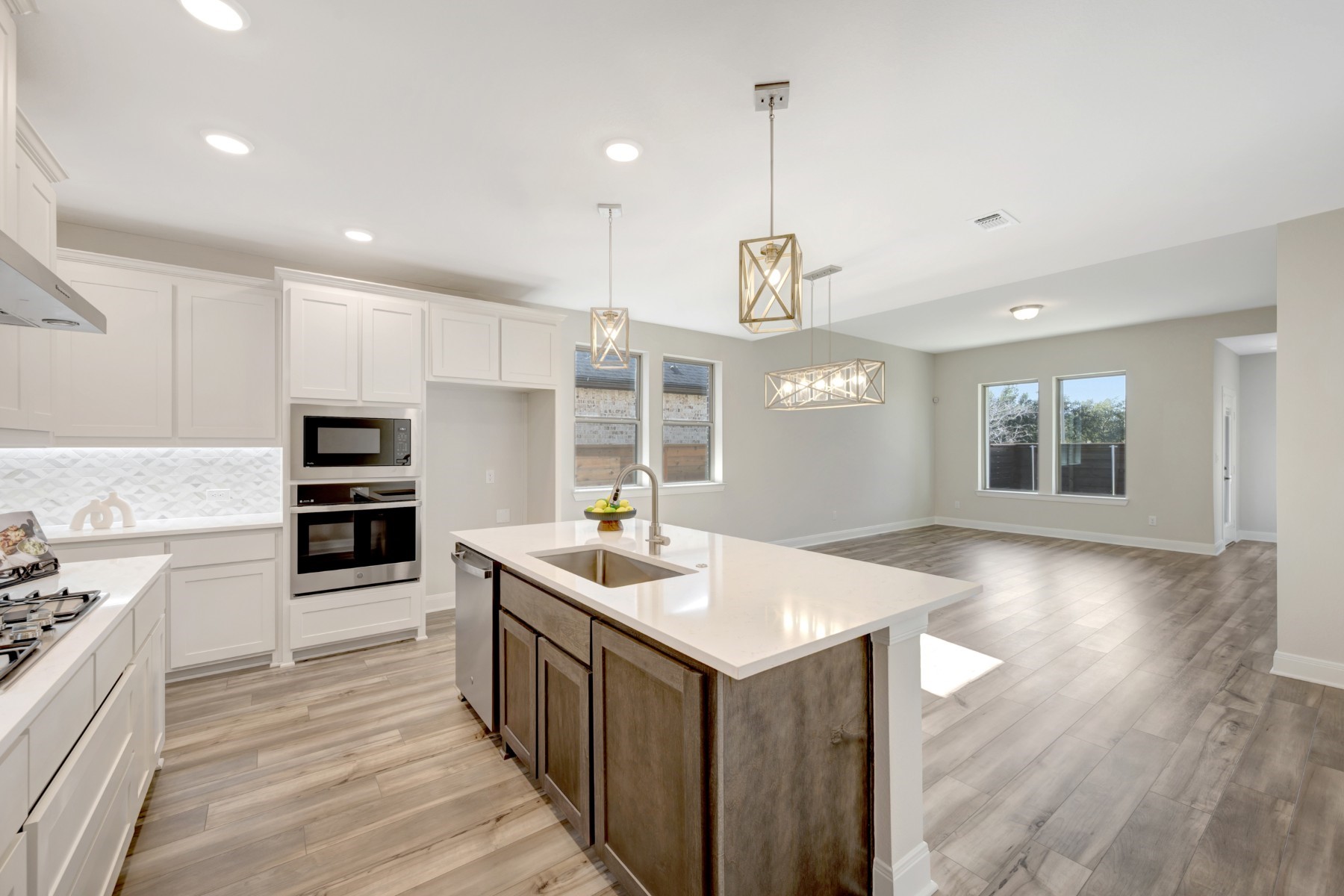 2225 Hazel Lily Run Mesquite TX 75181