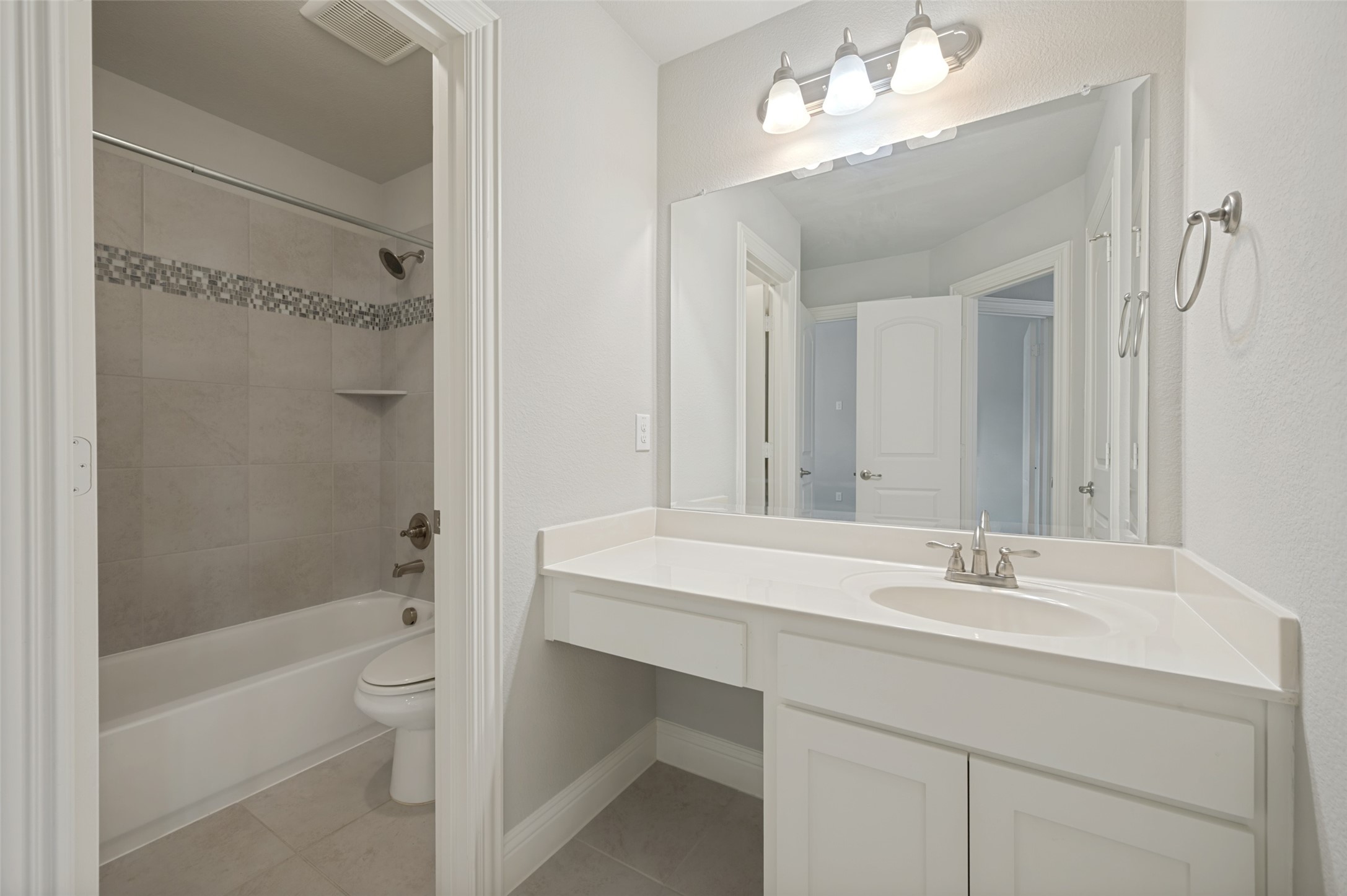 3624 Ladybank The Colony TX 75056