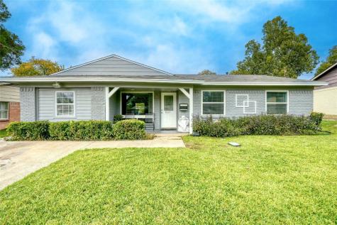 8615 Ashcroft Avenue Dallas TX 75243