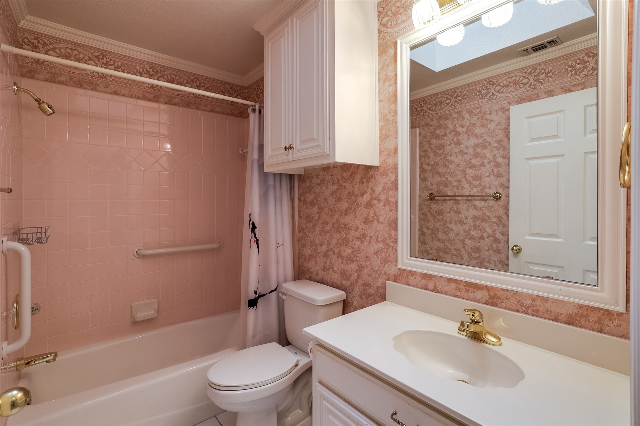 4734 Village Oak Drive Arlington TX 76017