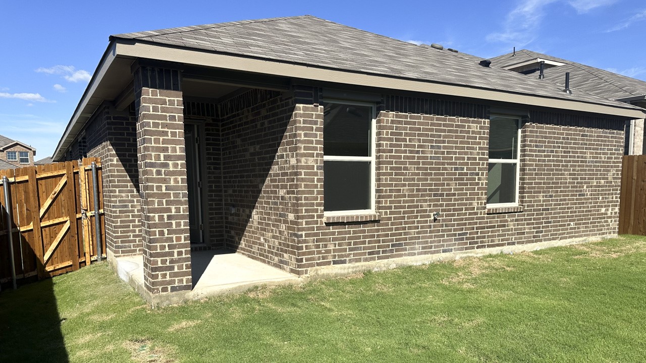 1427 Canongate Drive Crandall TX 75114