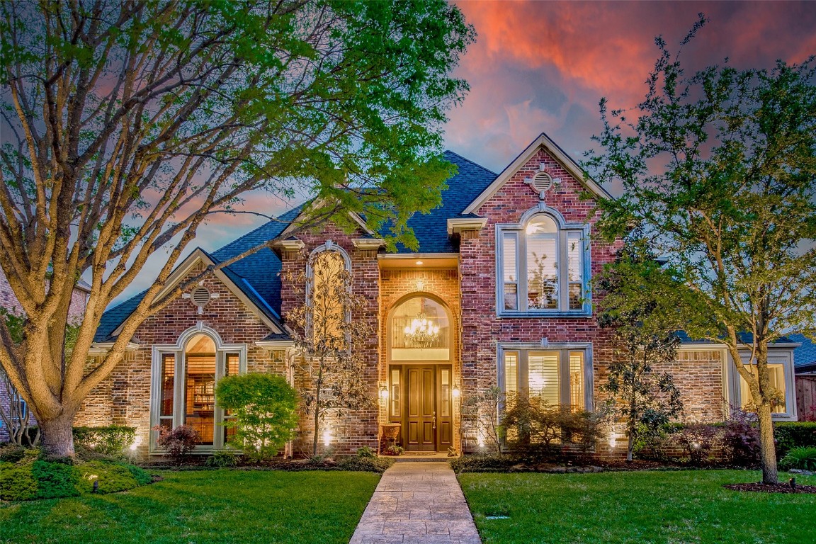 5116 Briargrove Lane Dallas TX 75287