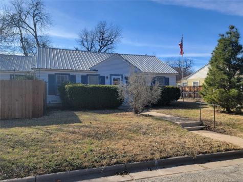 2307 Vincent Street Brownwood TX 76801
