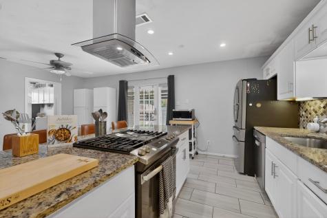 2302 Lagoon Drive Mesquite TX 75150