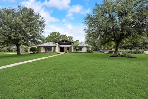 1319 Oakhurst Drive Southlake TX 76092